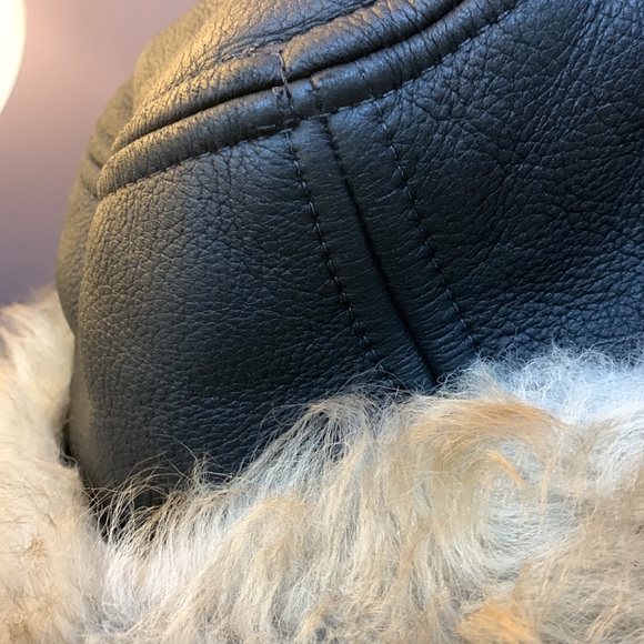 Real leather hand made winter hat - Picture 3 of 3